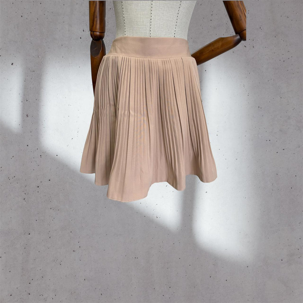 High waisted mini skirt