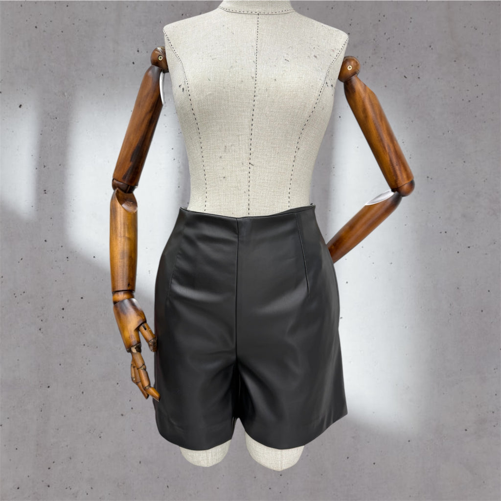 Leather short