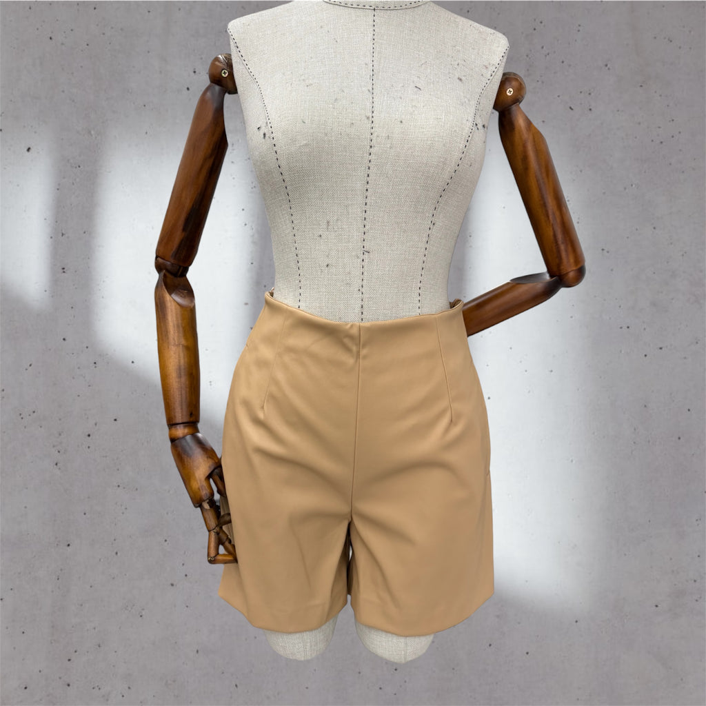 Leather short