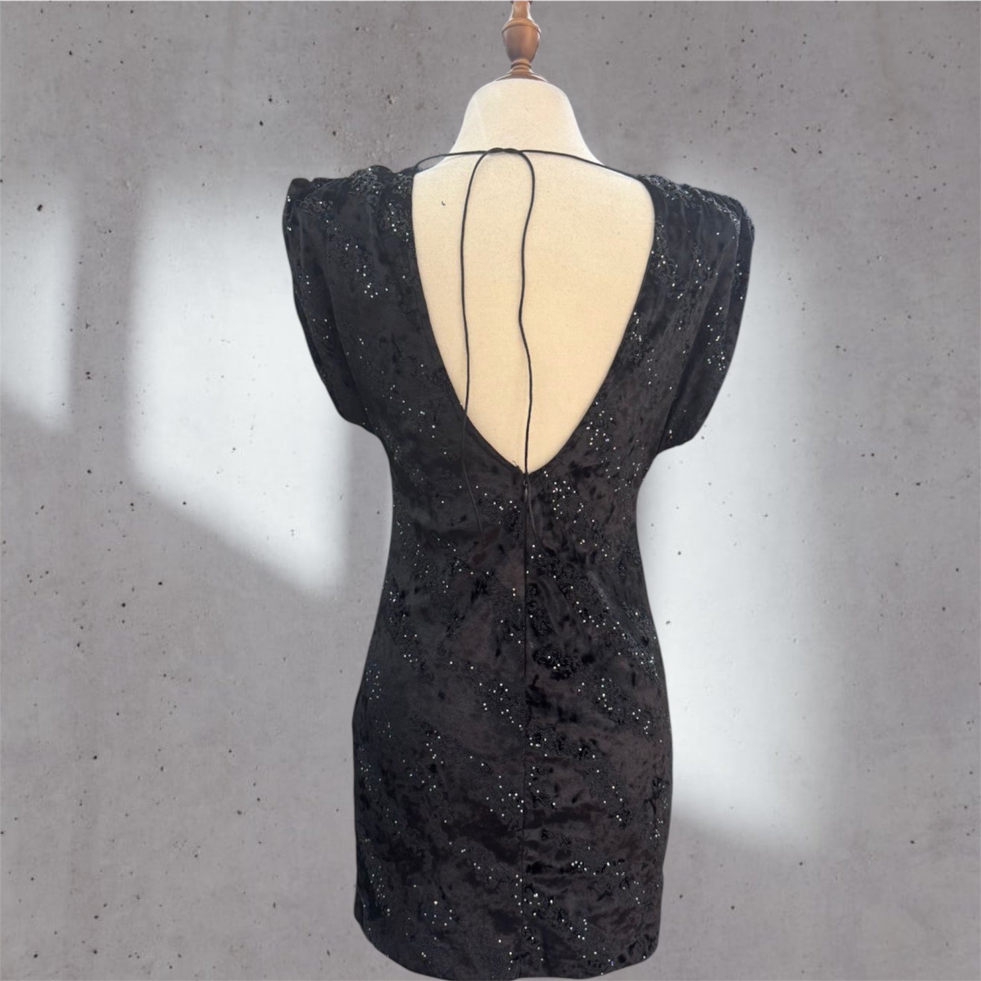 mini velvet dress 1