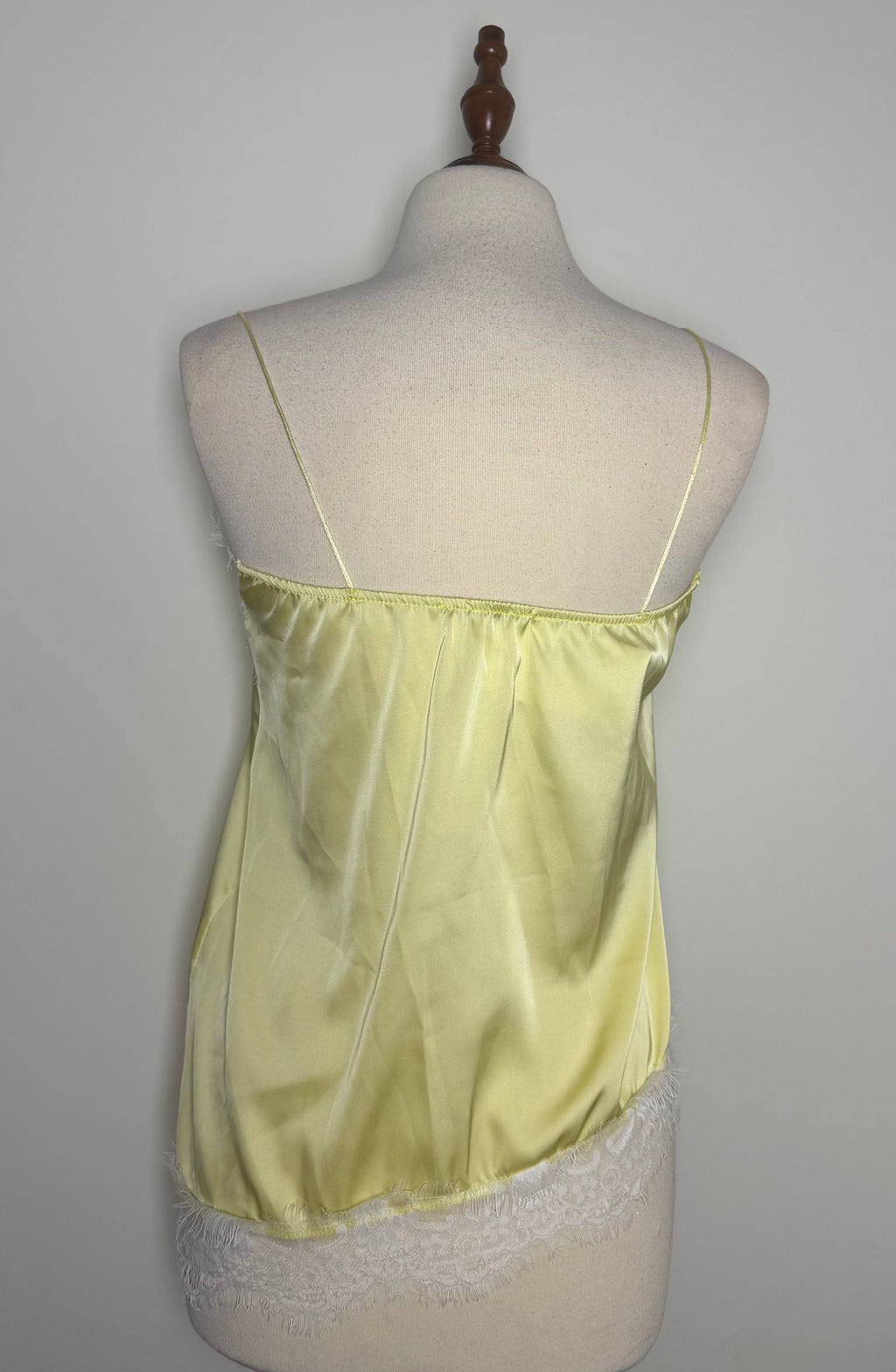 Top satin
